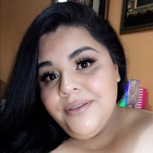 Meet your Posher, Diana